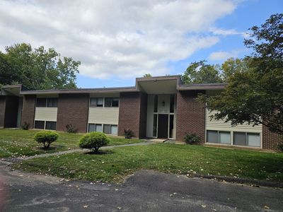 229 Bacon Pond Rd APT 421, Woodbury, CT, 06798