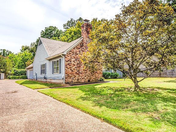 2nd image of 5013 Golightly Dr