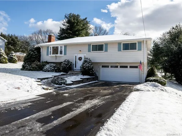 266 Clintonville Road, North Haven, CT 06473