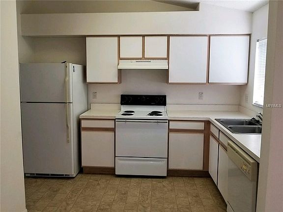 5th image of 3113 Pine Top Dr