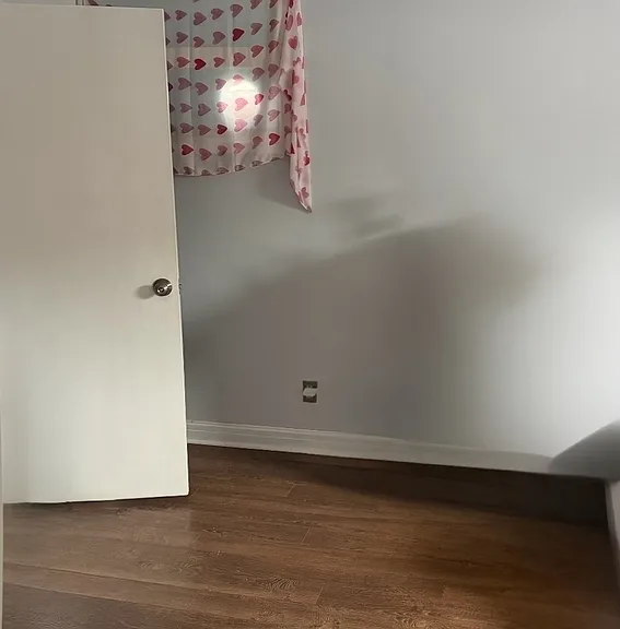 535 College Ave — Photo 7