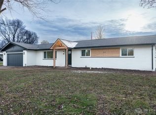 825 Fawcett Dr, Dayton, OH