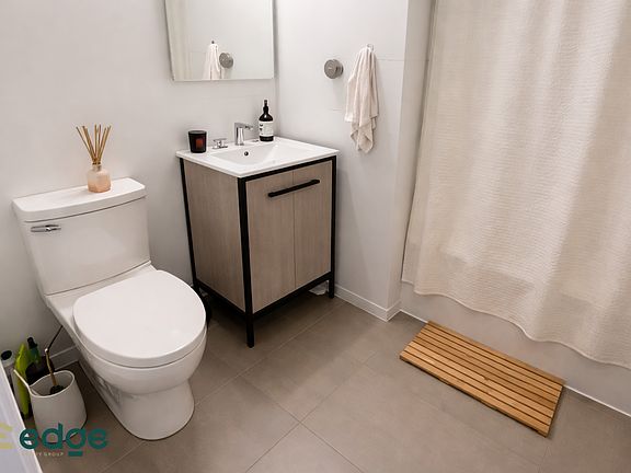 5th image of 169 Graham Ave #504