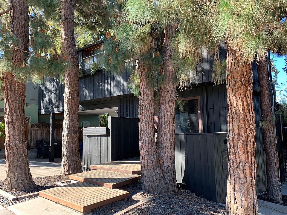 1st image of 2428 Beverley Ave APT B