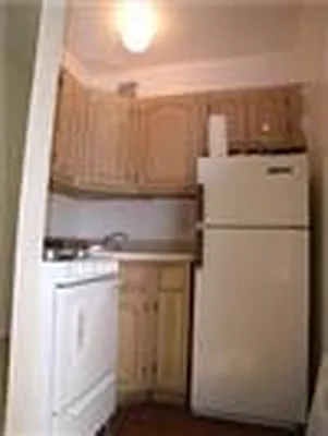 Rented by Peter Ashe | media 6