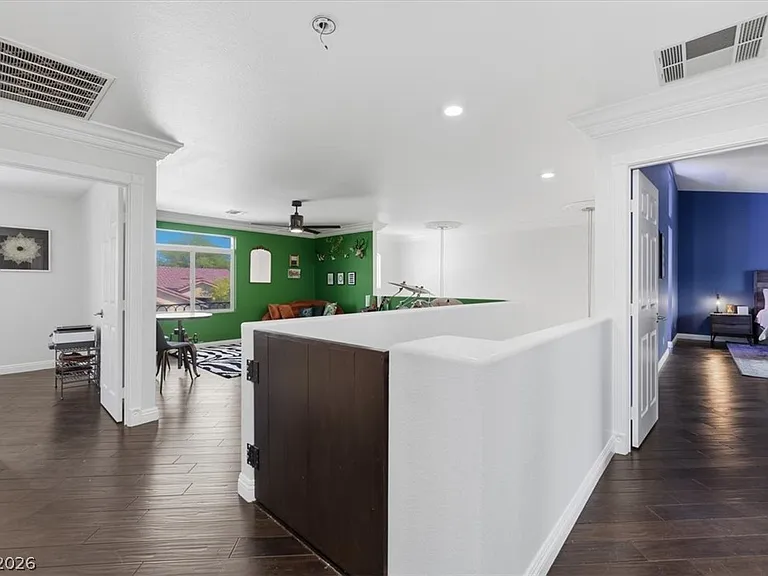 5397 Esparon Ave — Photo 15