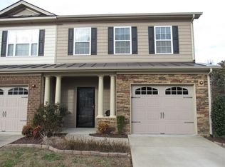 140 Cattail Ln, Hendersonville, TN 37075