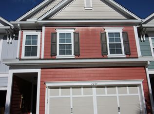 2065 Kings Gate Ln, Mount Pleasant, SC 29466