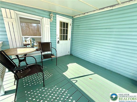 3rd image of 204 Molly Pitcher Rd