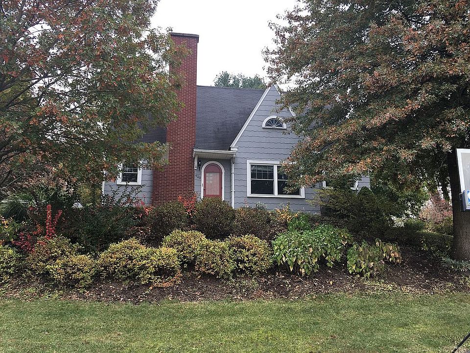 1st image of 420 Muskingum Dr
