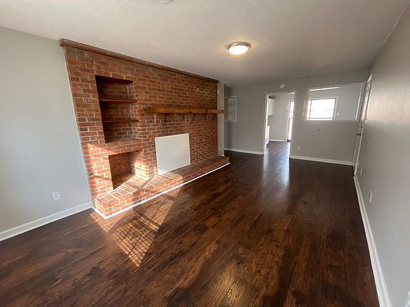 3rd image of 30 Brianfield Dr #C