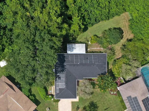 11329 110th Ct, Seminole, FL 33778