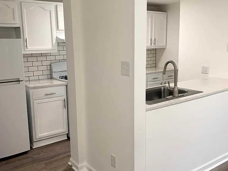 408 Eloise St #408 — Photo 7