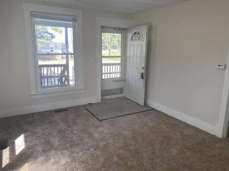 1412 N Champaign St — Photo 39