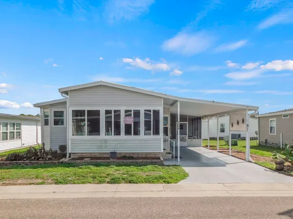 5932 Jessup Dr, Zephyrhills, FL 33540