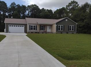 117 Greyson Ln, Newport, NC 28570