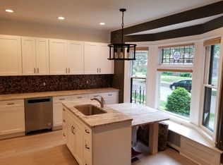 4 Beverly St, Rochester, NY 14610