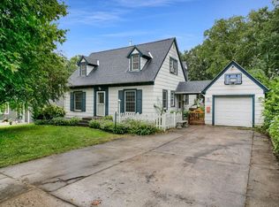 307 Dale St SW, Hutchinson, MN 55350