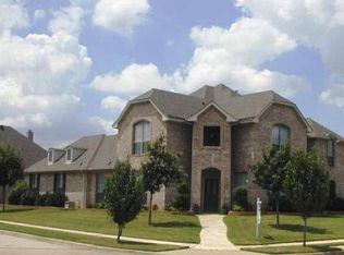 8401 Brandonwood Dr, North Richland Hills, TX 76182