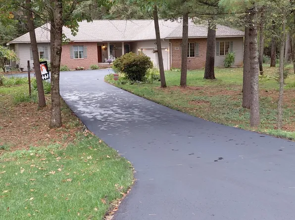 2405 Crystal Ln, Wisconsin Rapids, WI 54494
