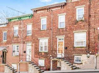 52 Moquette Row N, Yonkers, NY 10703