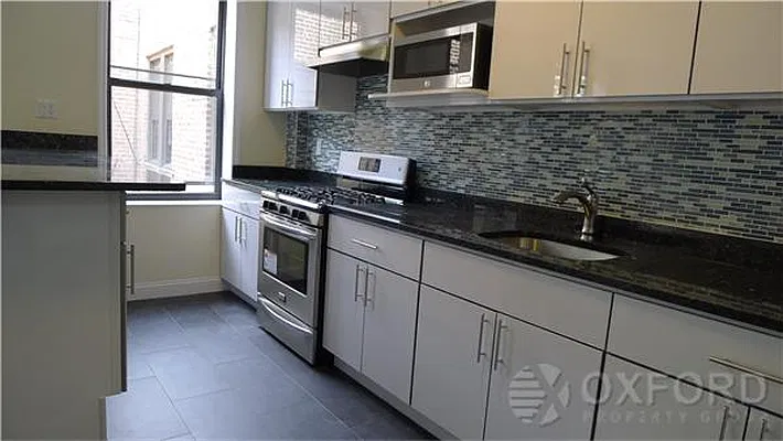 Rented by Oxford Property Group | media 25