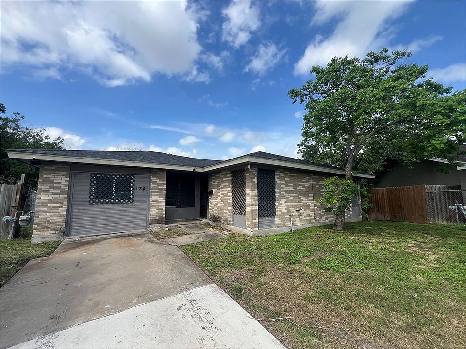 1st image of 134 Green Trail Dr
