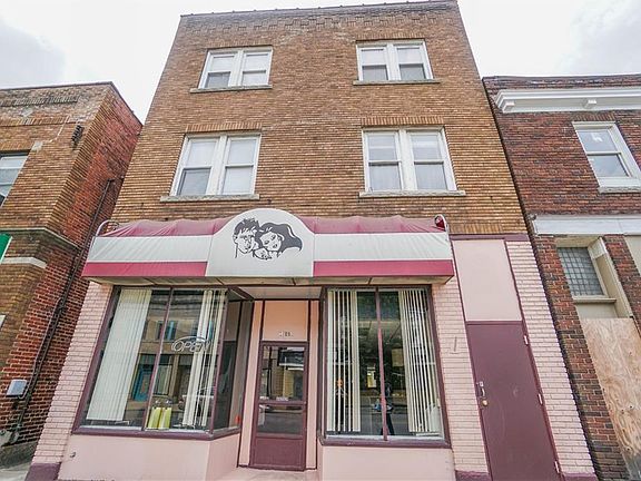 2nd image of 1609 Pine Ave