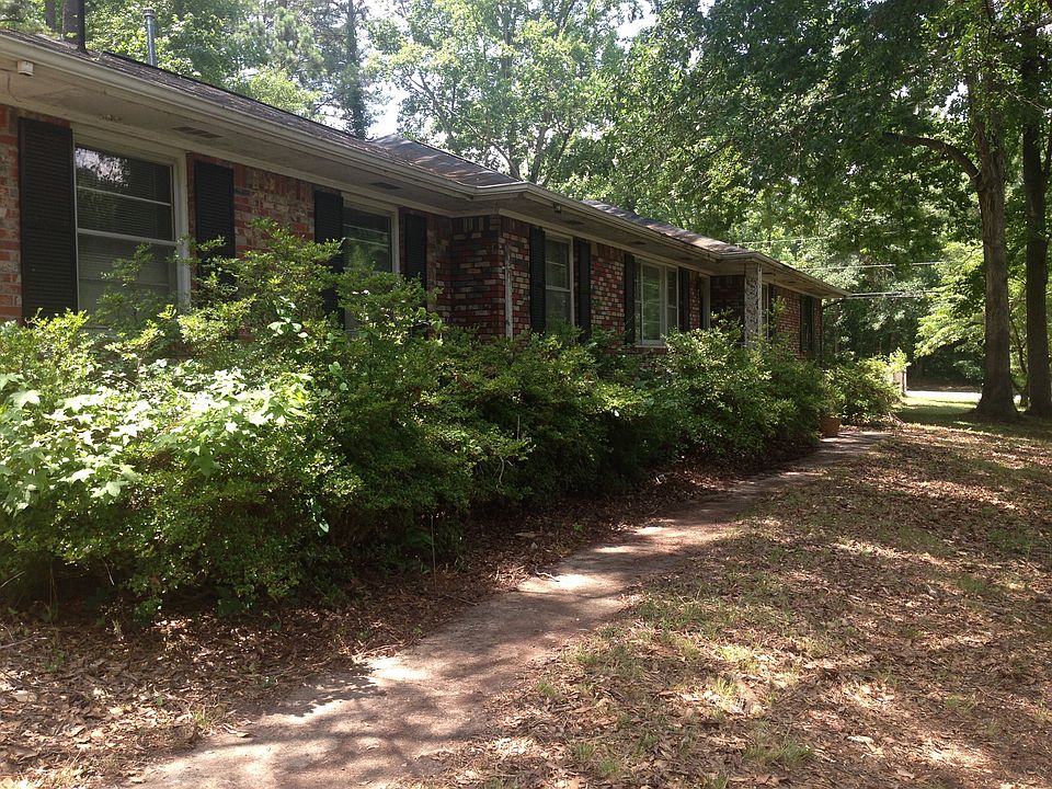 lovely all brick ranch