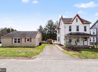 345 E Walnut St, Marietta, PA 17547