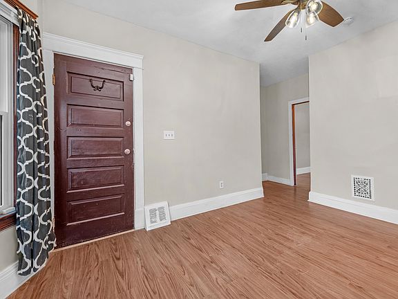 3rd image of 8005 Lake Ave APT 2