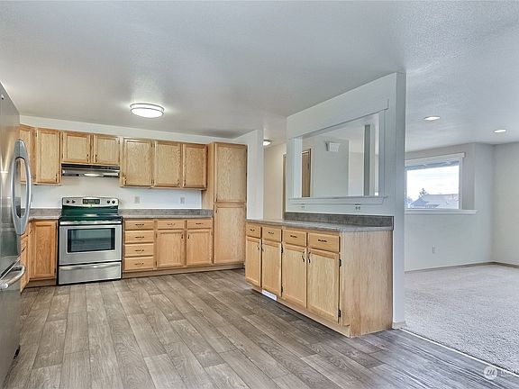 5th image of 5113 30th Street NE