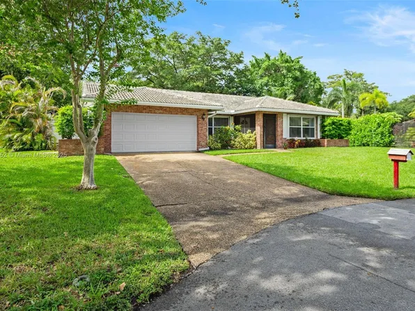 2250 NW 41st Ave, Pompano Beach, FL 33066