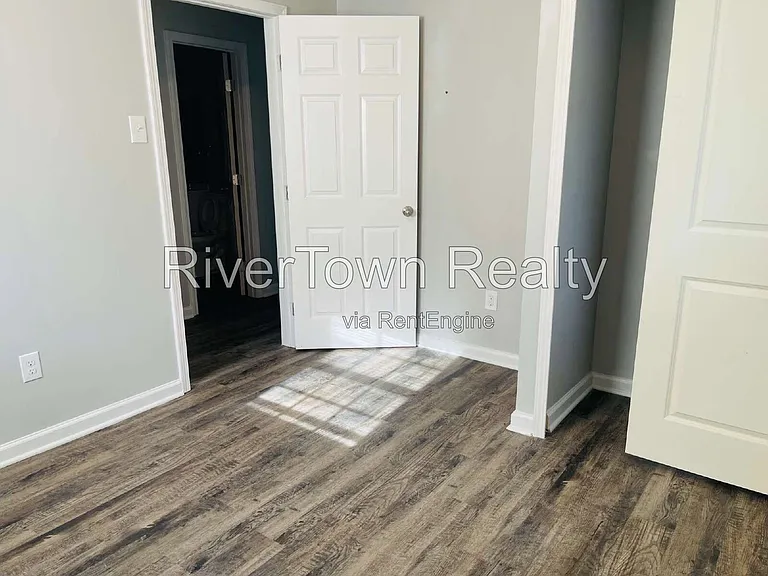 331 Elder Rd — Photo 9