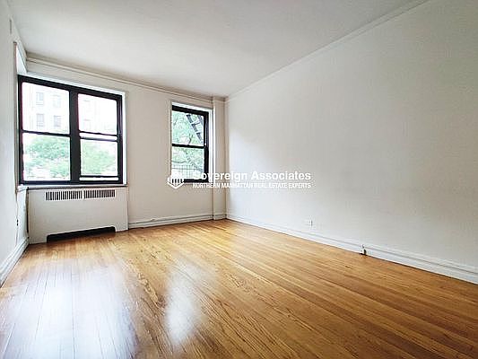 5th image of 499 Fort Washington Ave APT 1B