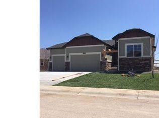 5655 Summerlyn Ct, Windsor, CO 80550