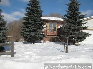 74 6 1/2 St NW, Elk River, MN 55330
