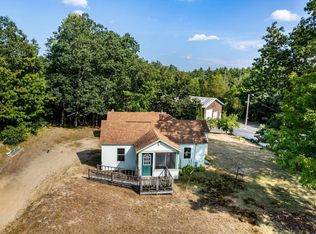 126 Chester Rd, Raymond, NH 03077