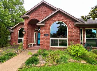 2402 Wellesly Rd, Rowlett, TX 75089