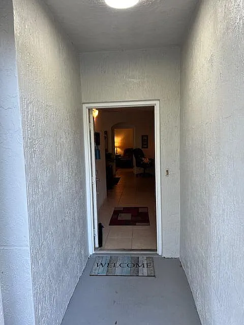 1 bed, 1.0 bath, 1051 sqft, $2,250 — Photo 2