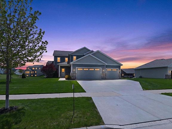 3rd image of 4416 Eagle Ridge Lane
