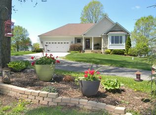 184 W Joliet Rd, Valparaiso, IN 46385