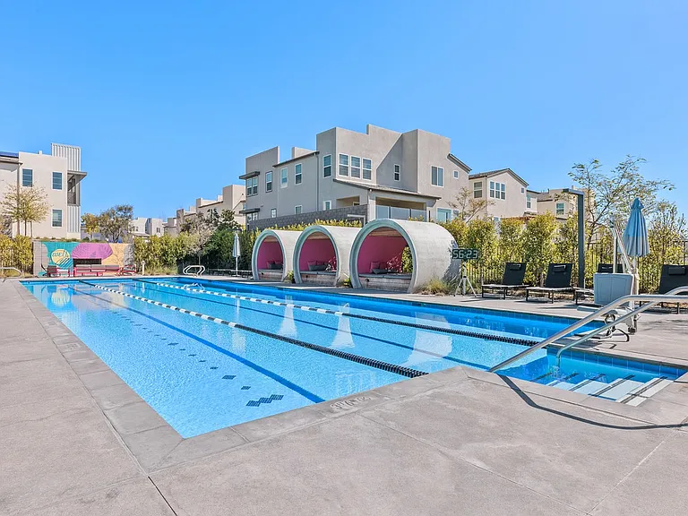 HOA Pool