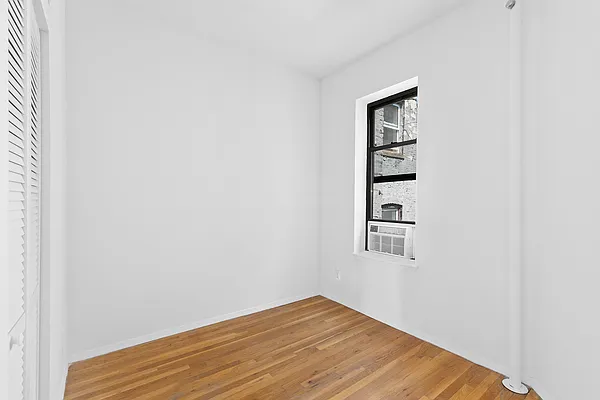 Rented by Compass | media 9