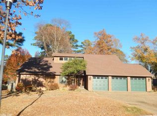 16 Canadian Cv, Maumelle, AR 72113