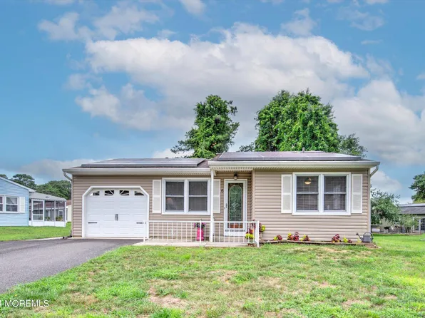 6 Central Avenue, Whiting, NJ 08759