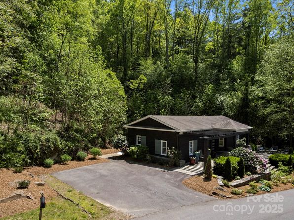 403 Baird Cove Rd, Asheville, NC 28804