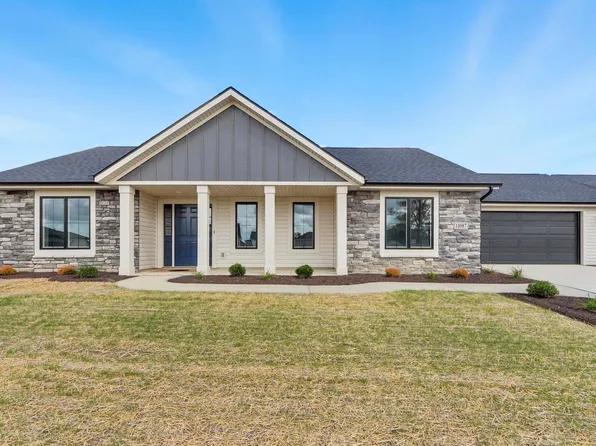 11087 Oaklynn Reserve Blvd, Fort Wayne, IN 46835