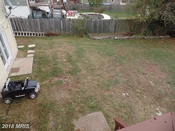 5th image of 10910 Blake Ln
