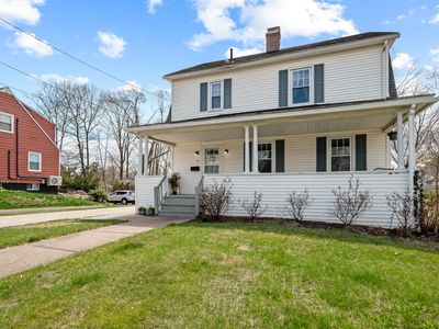 16 Academy Street, Manchester, CT, 06040